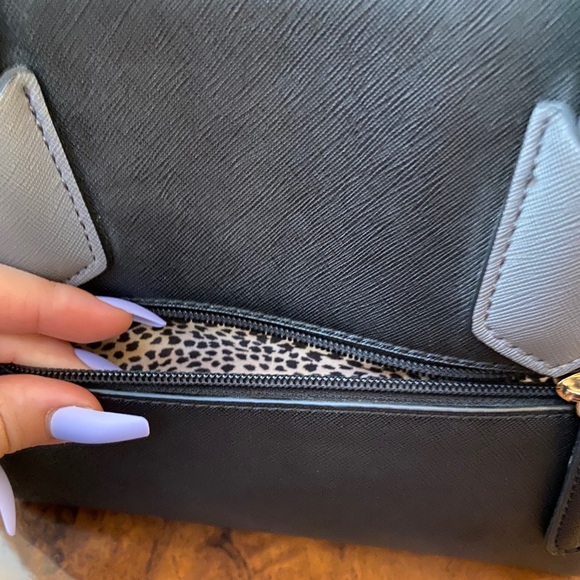 Catherine Malandrino Purse - Picture 4 of 9